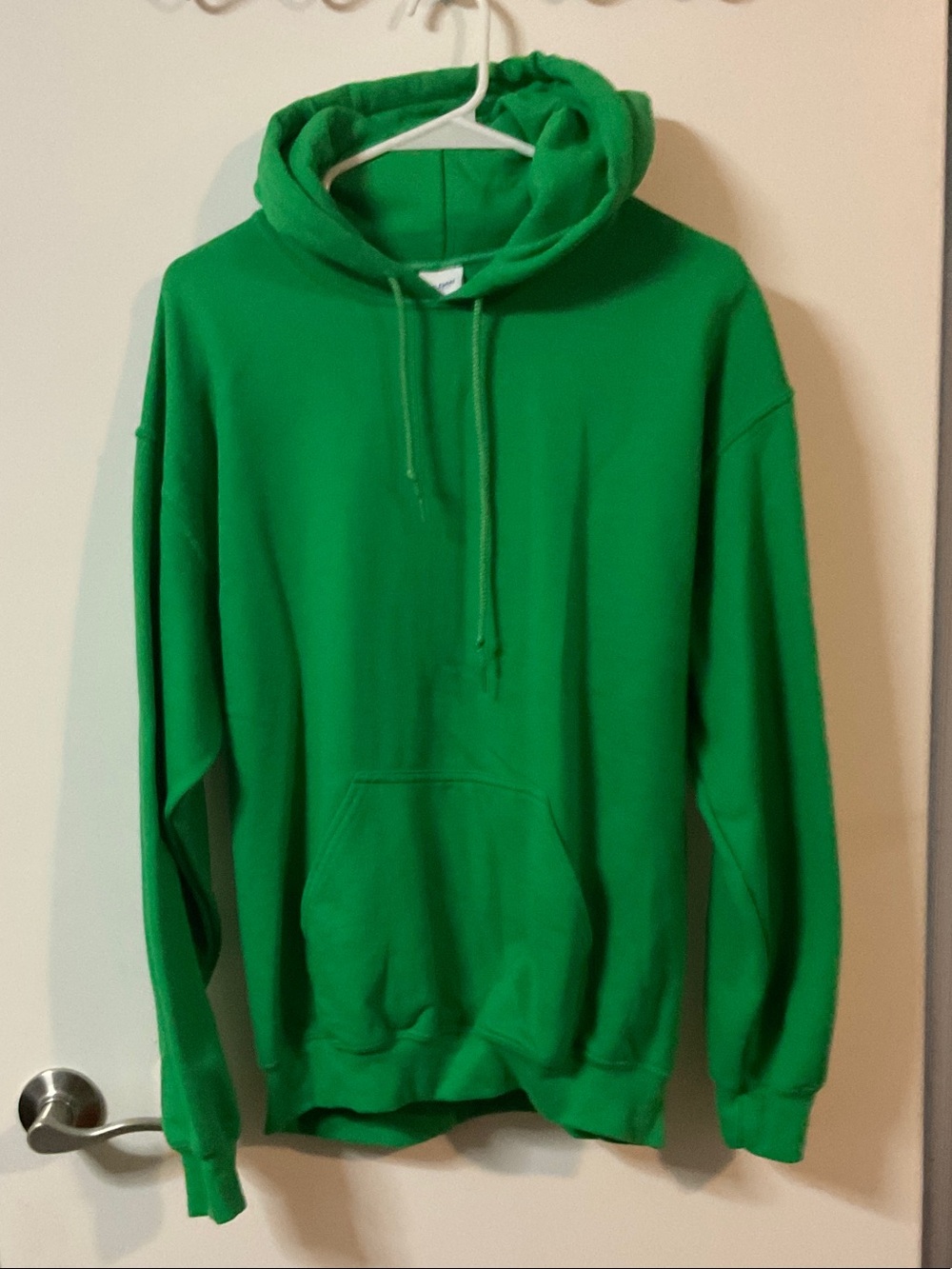 Gildan Pullover Hoodie - Classic Casual Sweatshirt
